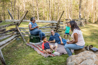 TrvlTasteTour's tweet photo. Travel through time in Stafford County, VA! 🇺🇸 From George Washington’s Ferry Farm to the new African American Heritage Trail, history comes alive here. Part of #VA250!
#StaffordCountyVA #FerryFarm #ExploreVA #VirginiaHistory #AfricanAmericanHeritageTrail https://t.co/wX8skmNjFW