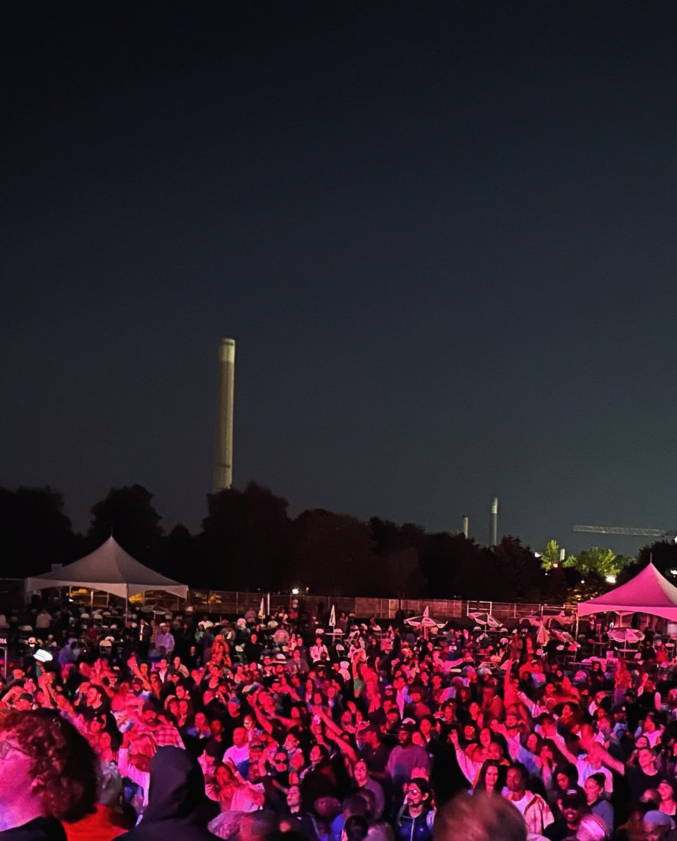 🚨Just Annouced!
All 90’s on Fri July 18th from 6-10pm at @BeachesJazz Woodbine Park

GET ON UP meets RENAISSANCE with
@DJSFS <a href="/MistaJiggz/">Mista Jiggz</a> @heyTimBrrr <a href="/KidArtik/">Kid Artik</a> #JayNuFunk &amp; legendary #MuchMusic VJ @MasterTtv as our special guest host!

🎟️ FREE with RSVP:  all-90s.eventbrite.ca