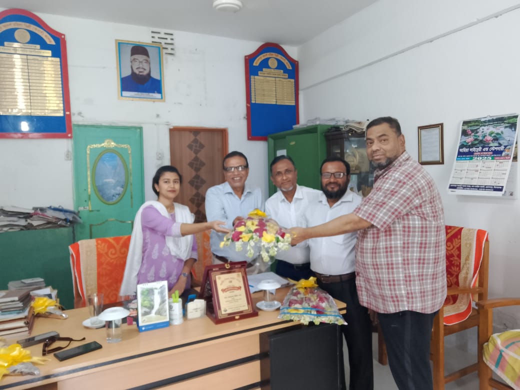 হোসেনপুর আদর্শ মহিলা ডিগ্রি কলেজের এডহক কমিটির প্রথম সভা অনুষ্ঠিত