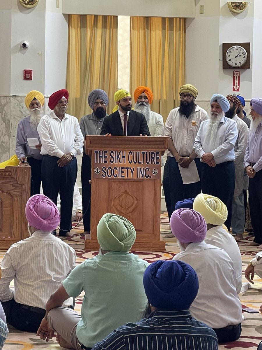 From the Gurdwaras to the streets of Richmond Hill, this final Sunday was filled with energy and gratitude. I began this campaign visiting the Sikh Cultural Society and Baba Makhan Shah Lubana Sikh Center and I’m proud to end it alongside this community.