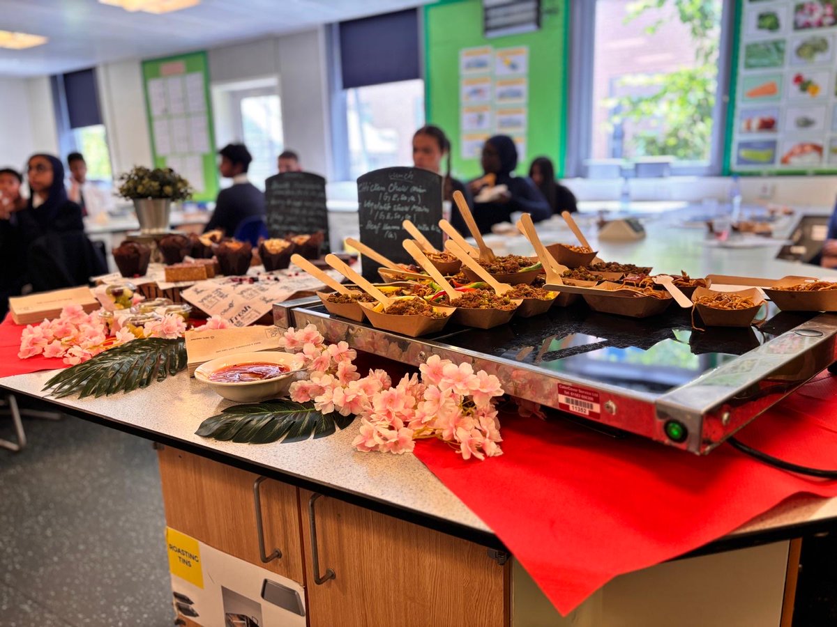 Our student council enjoyed a delicious sneak peak of next year’s lunch menu this afternoon. Thank you to the team from Olive Dining who cooked up a delicious spread for us all!