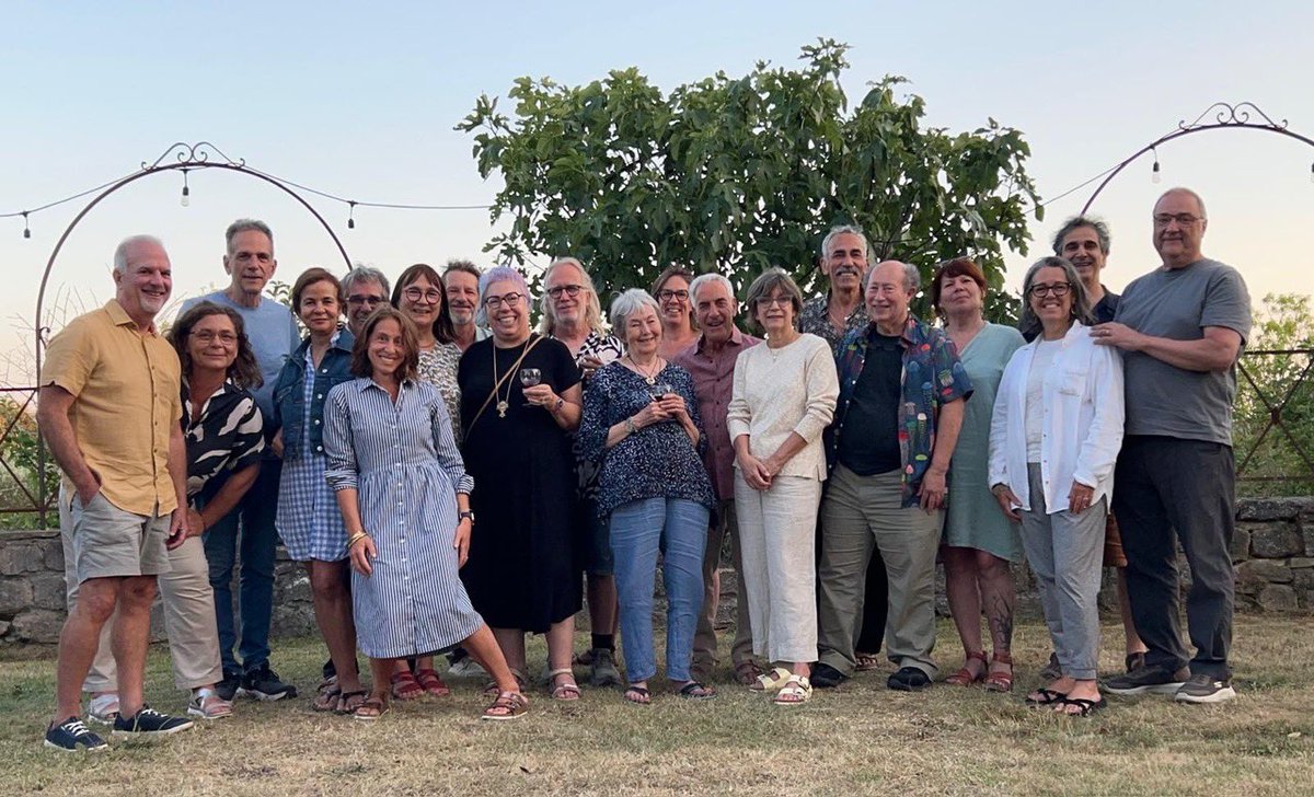 ronibenhur's tweet image. We just fished two amazing sessions of RBH Jazz Camp at Mas de Varangle in the South of France.  An unforgettable experience!!

Next is the RBH Jazz Camp in Burlington, VT

#ronibenhur #rbhjazzcamp #jazzcamp #france #burlington #vermont #jazz #jazzeducation