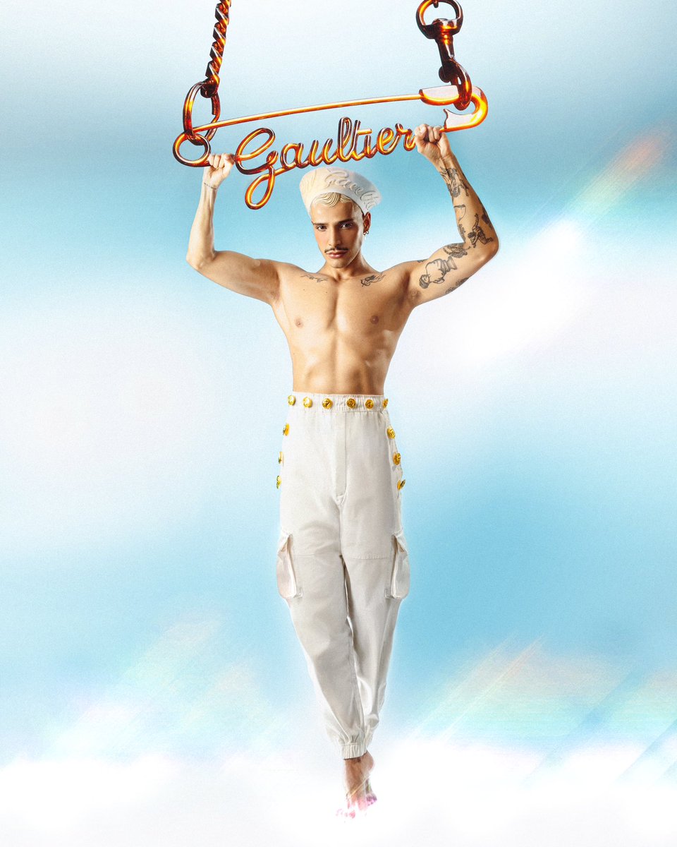 eudross's tweet photo. First came fire, then absolute gold… 
le male by @jeanpaulgaultier ✨🌈

 #jeanpaulgaultier #jpgperfume #lemale https://t.co/twvH1mDmbe