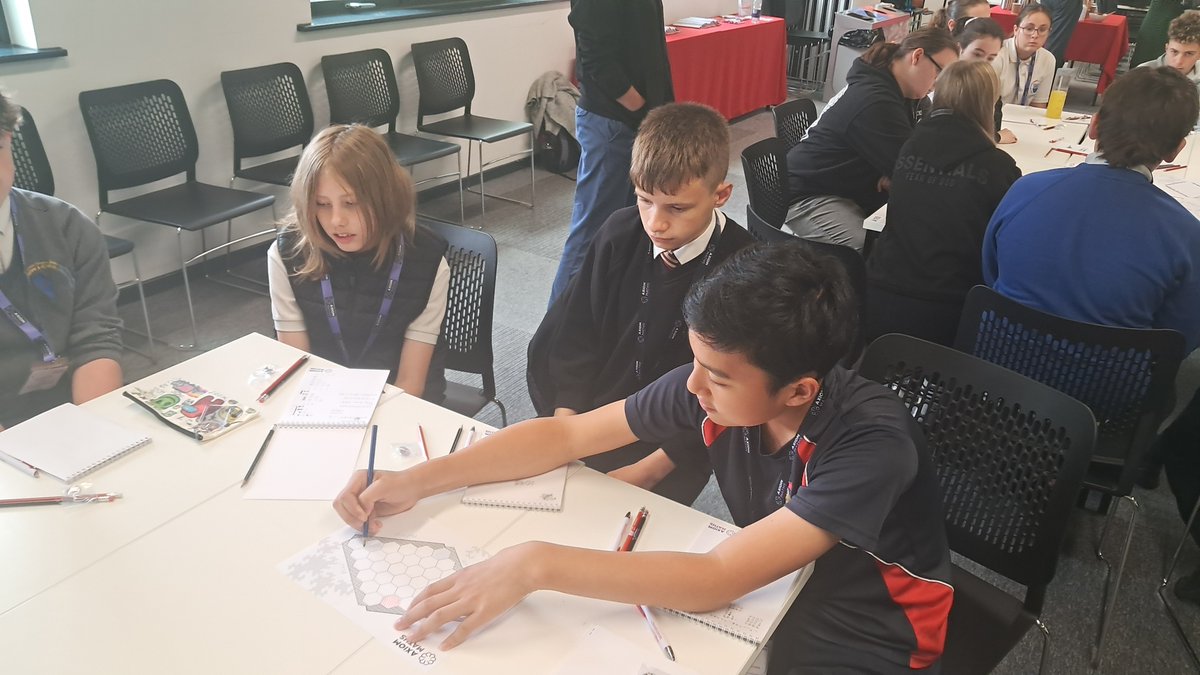 CompMathsOlchfa's tweet image. On June 23rd, 10 @Olchfaschool pupils joined the Rising Mathematicians Festival @SwanseaUni organised by @AxiomMaths and @RhGMC_MSPW . They enjoyed an exciting day of solving problems, collaborating with pupils of other schools and visiting Swansea Uni. Fantastic opportunity!