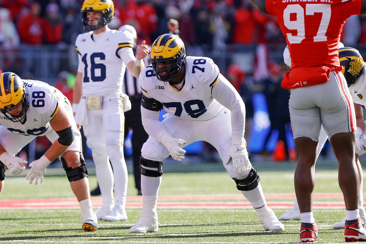 Qua Ford (@quadarockstar) on Twitter photo #AGTG After a good conversation with <a href="/grant_newsome/">Grant Newsome</a> Blessed to receive a offer from <a href="/UMichFootball/">Michigan Football</a> <a href="/Eric_Sutton4/">Eric Sutton</a> <a href="/StanfordGerry/">Gerry Stanford</a> #AGTG After a good conversation with <a href="/grant_newsome/">Grant Newsome</a> Blessed to receive a offer from <a href="/UMichFootball/">Michigan Football</a> <a href="/Eric_Sutton4/">Eric Sutton</a> <a href="/StanfordGerry/">Gerry Stanford</a>