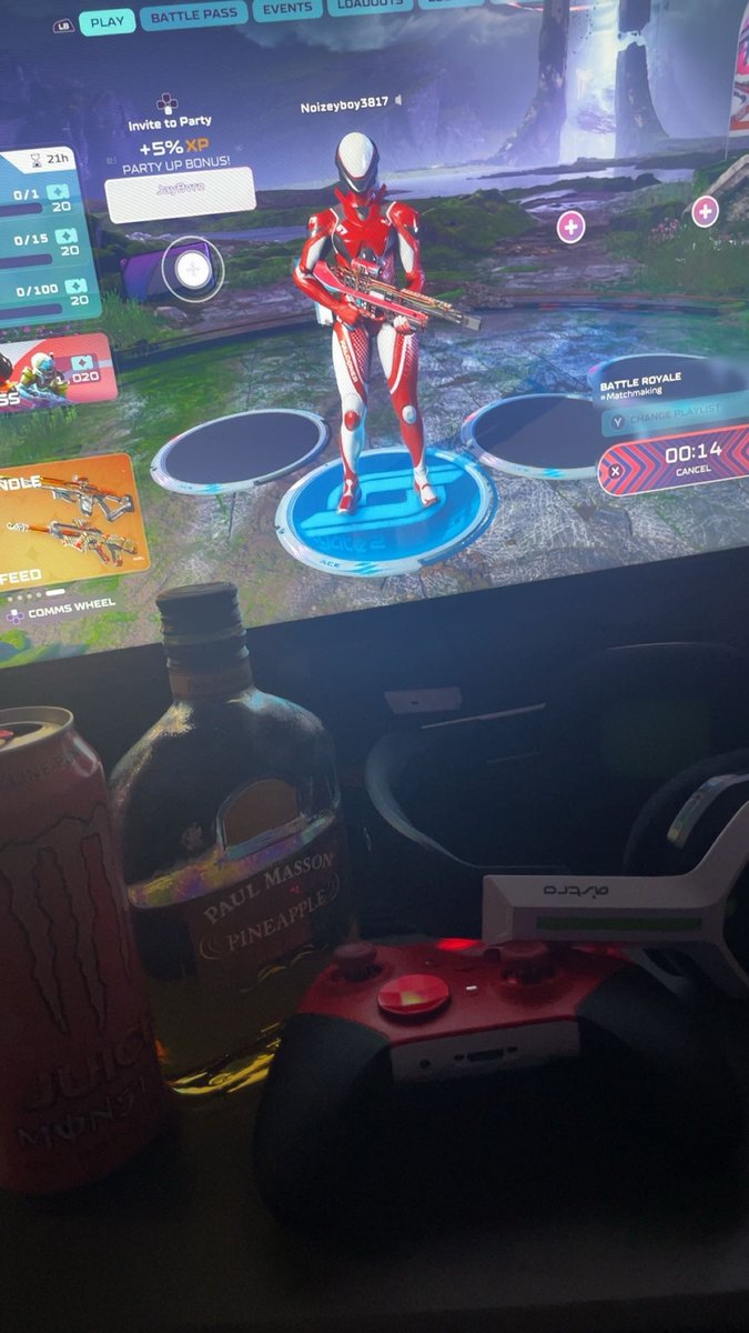 Noiyzey's tweet image. LIVE ON #Splitgate @Splitgate ⤵️⤵️ 
Twitch.tv/noizeyyboyy