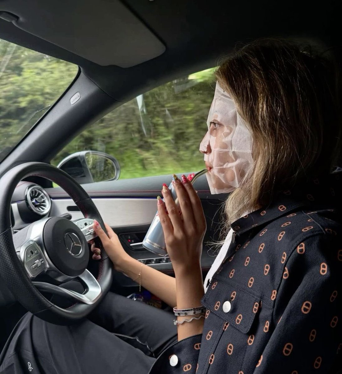 awake at 6am, 45 minutes pilates, healthy breakfast, red light therapy, skincare routine, everything shower, vitamins taken, ready for the day by 9am