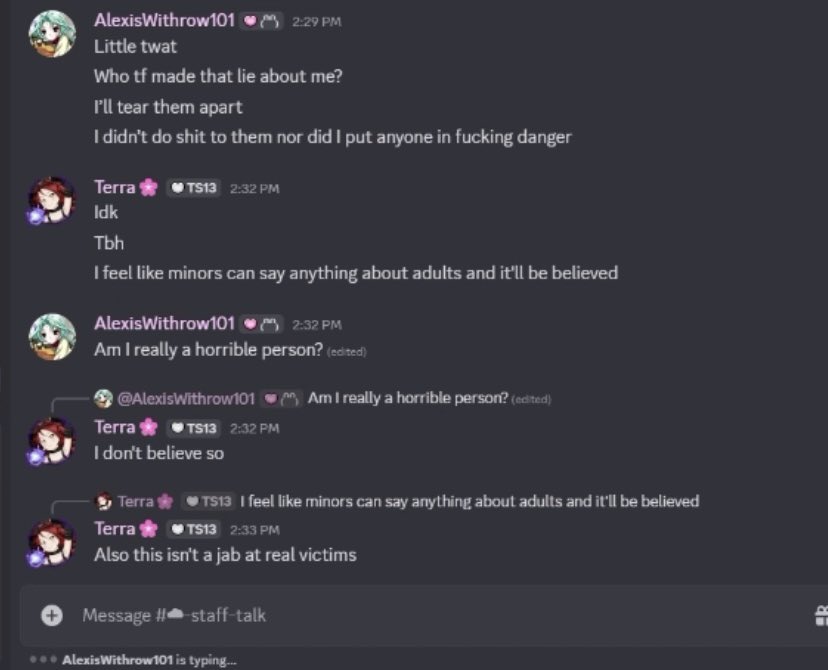 strawbfilling's tweet photo. @Elgiswvan @sirennightalice @WeareLena1 @Bambimentally btw, be careful what you say because we have receipts of what we’re saying 🙂 @AlexisWithrow12 i dont know terra @ so. https://t.co/vEPClsYzVh
