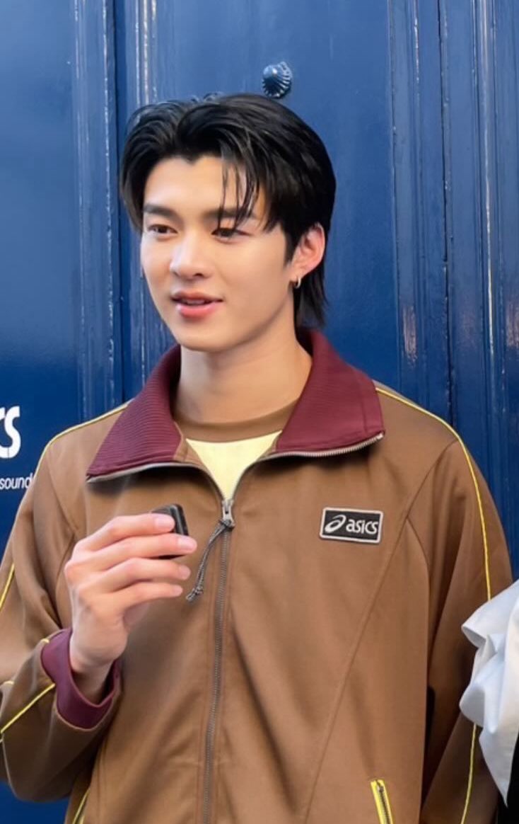 Luna88_MN's tweet image. นิชคุณตลอดไป🤎

#ASICSxMEEN #Meennicha8
#ASICSParisFashionWeek