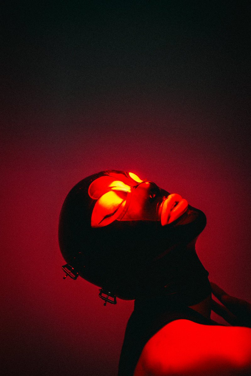 Red all over. ⁦<a href="/MightbeLou/">MightbeLou</a>⁩