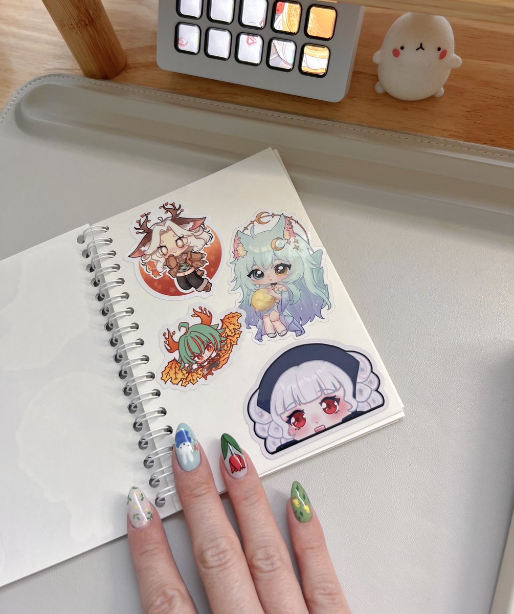 allicoh's tweet image. lil sticker book by @bunbun_mii ft. all the stickies i was gifted this past weekend :3