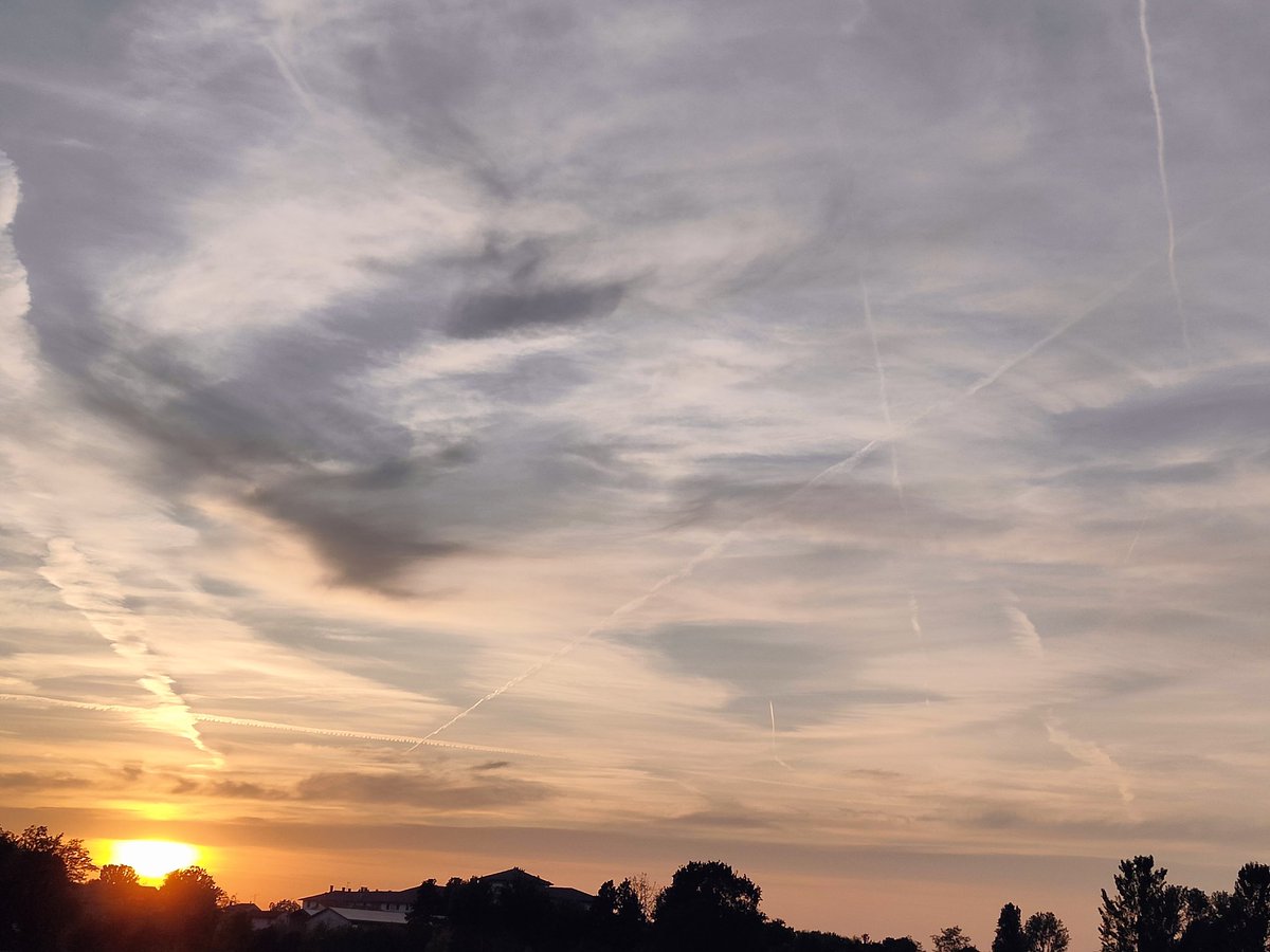 Mai più cieli limpidi