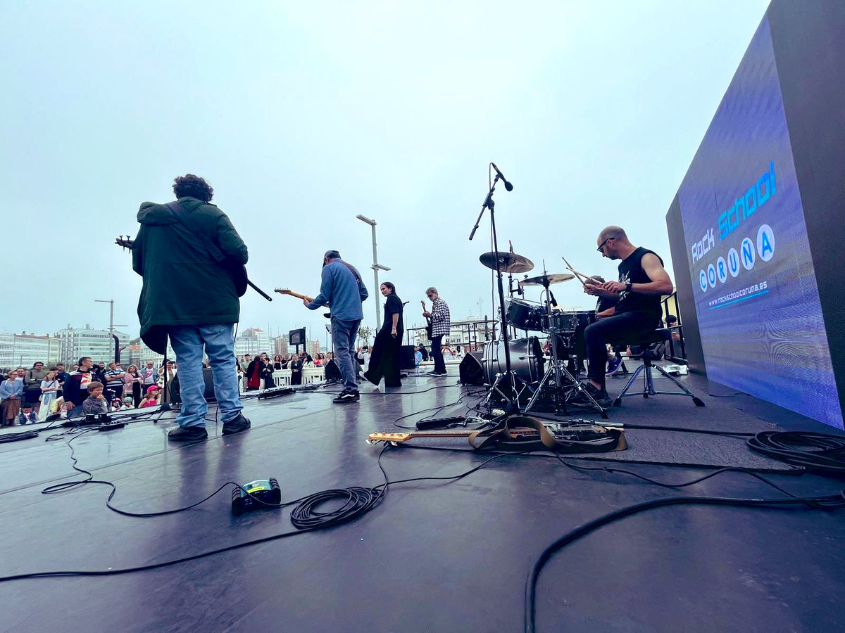 Conciertazo de San Juan! #LosFalperras