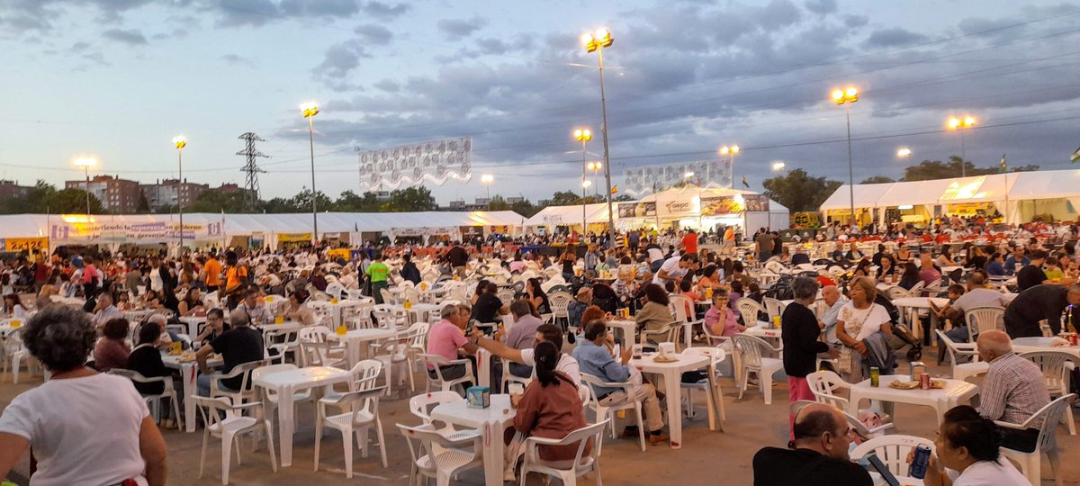 En este enlace puedes consultar el listado provisional de las casetas para las Fiestas Patronales 2025 #Alcorcón 
⬇️⬇️
ayto-alcorcon.es/sites/default/…
