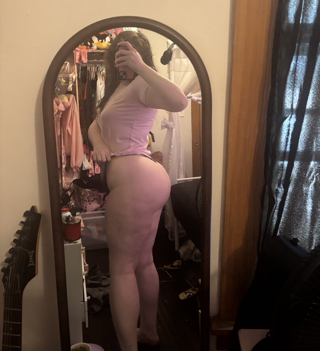 GodAngelWitch's tweet photo. Zero motivation to leave my room https://t.co/zDBrTJTNU1