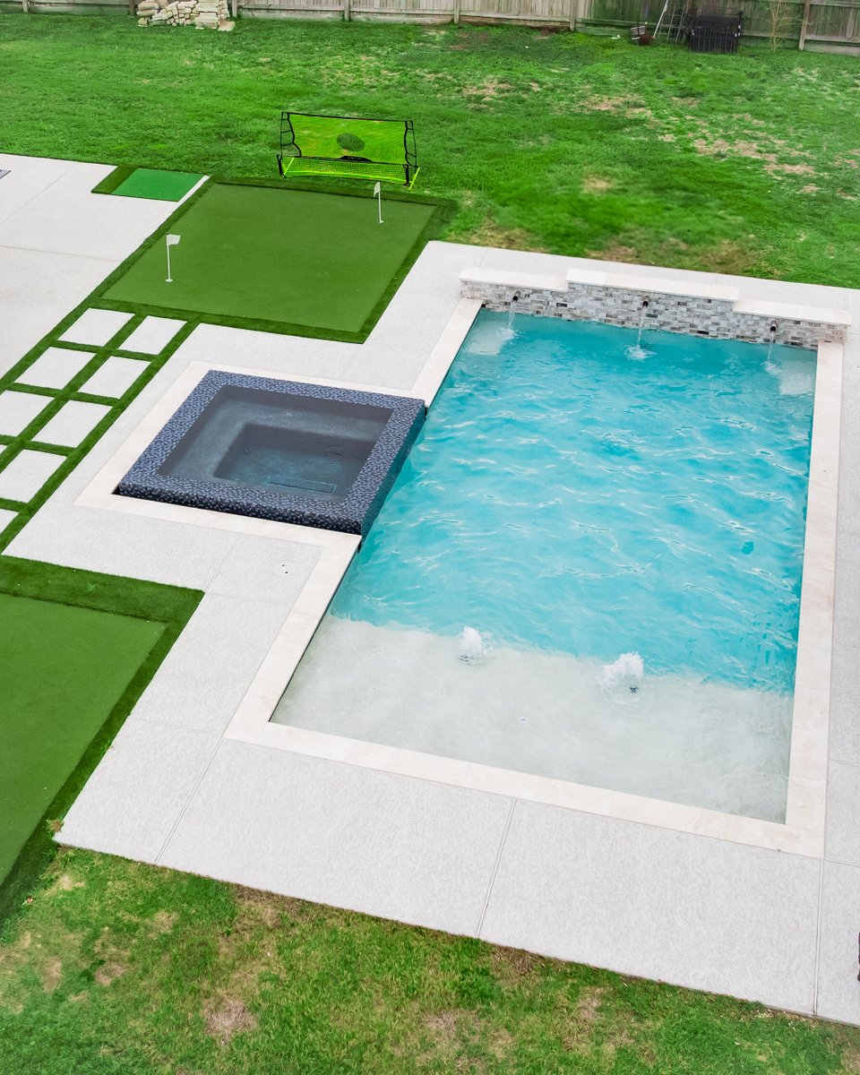 PlatinumPools's tweet image. Relax and rejuvenate with a pool and spa combo! The perfect way to unwind after a long day.

#PoolLife #BackyardGoals #PoolFun #SummerVibes #TexasLiving #Houston #Beaumont