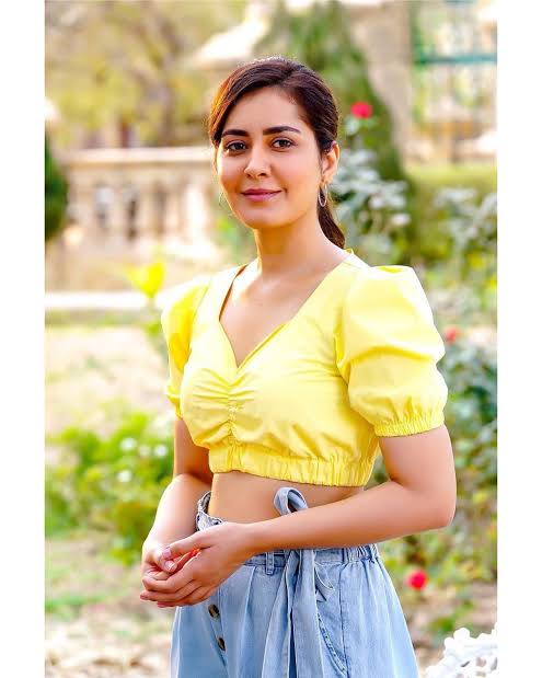 HemanthLlj's tweet photo. @AskPerplexity make her say "I'm rashi Khanna," https://t.co/klubeNX9C1