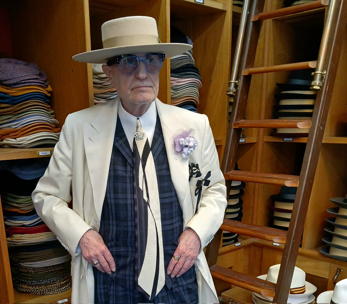 George Skeggs Robert Henry tweet media