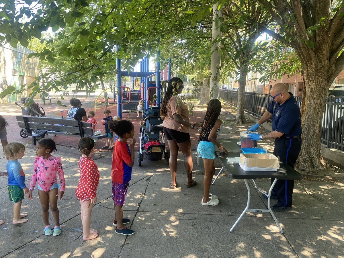 PPD26Dist's tweet image. The 26th District Police roved around the district and served some cold and delicious water ice on this hot day throughout various locations in the 26th district. The water ice was donated by Philly’s Famous Italian Ices. Thanks for caring and sharing.