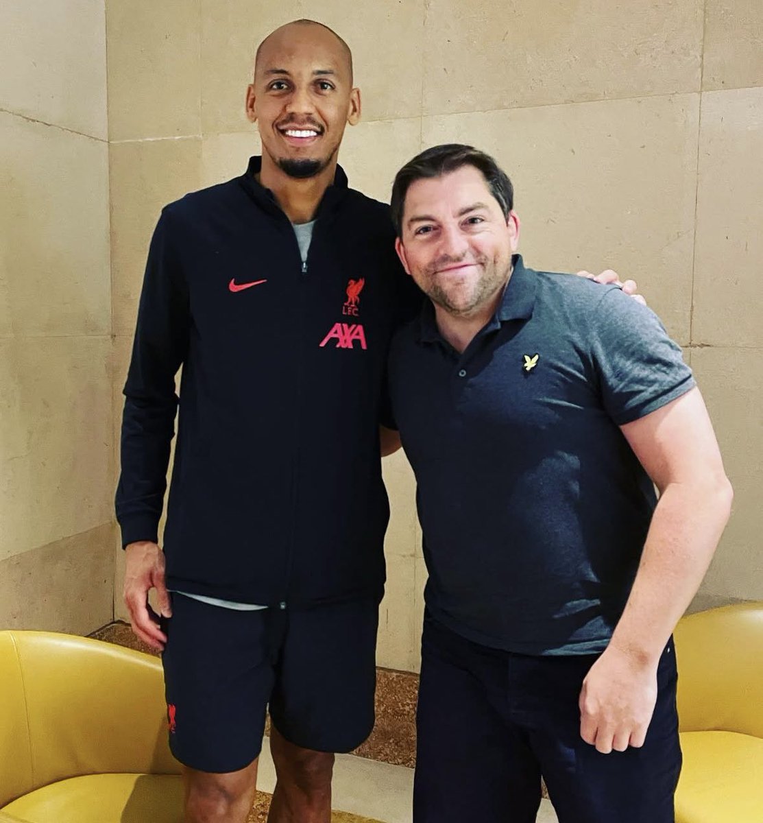 YNTA 🎙 (@ynta_pod) on Twitter photo Veldig gledelig å kunne informere om at den meget respekterte journalisten <a href="/JamesPearceLFC/">James Pearce</a> fra <a href="/TheAthleticFC/">The Athletic | Football</a> er vår gjest denne uka😊 Har du et spørsmål du ønsker han skal svare på? Veldig gledelig å kunne informere om at den meget respekterte journalisten <a href="/JamesPearceLFC/">James Pearce</a> fra <a href="/TheAthleticFC/">The Athletic | Football</a> er vår gjest denne uka😊 Har du et spørsmål du ønsker han skal svare på?
