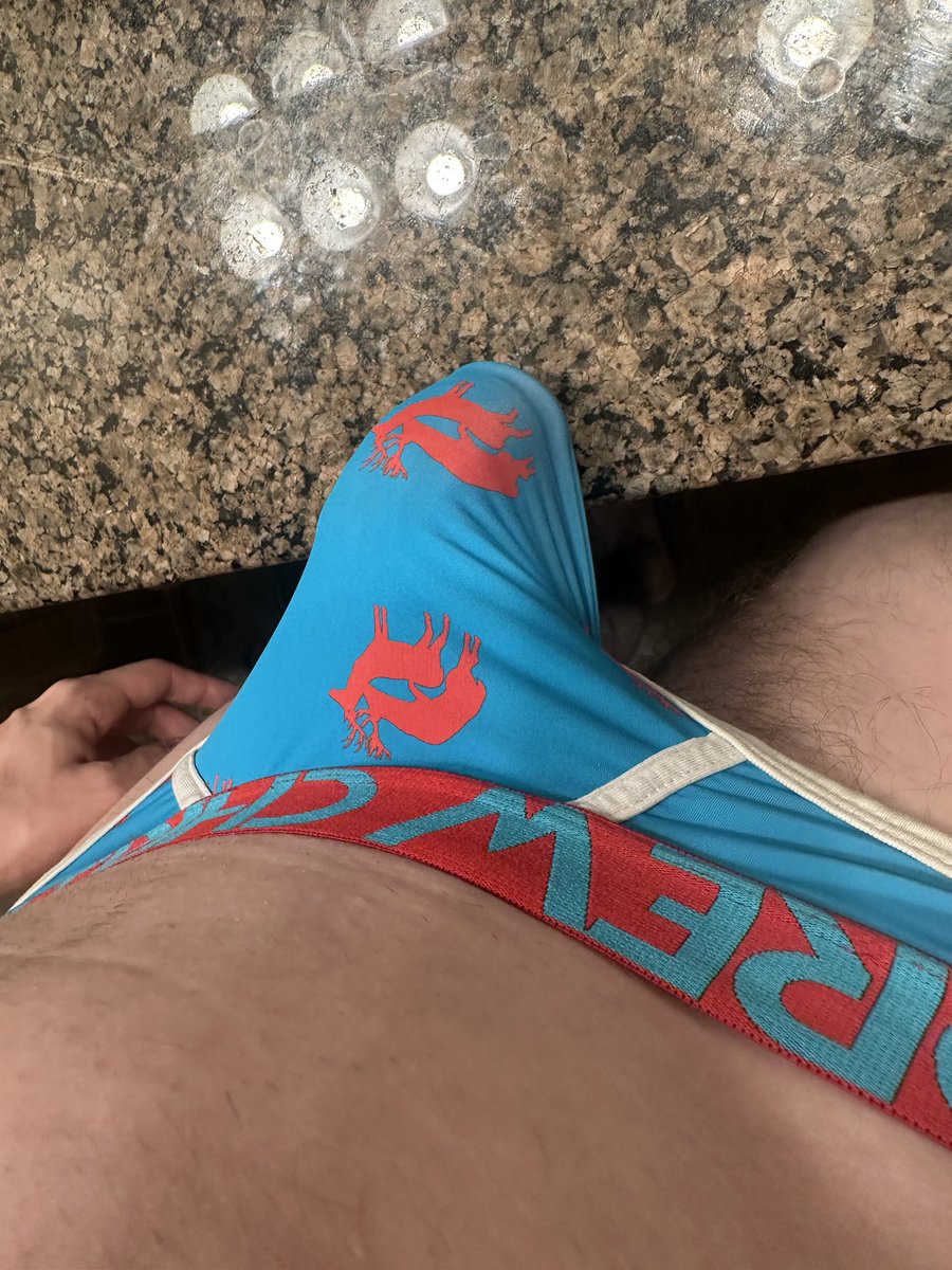 I’m back 😈 (sorry for not posting in awhile)

#gay #gayboy #gaynsfw #nsfw #gaydick #gaydaddy #daddy #gayass #dick