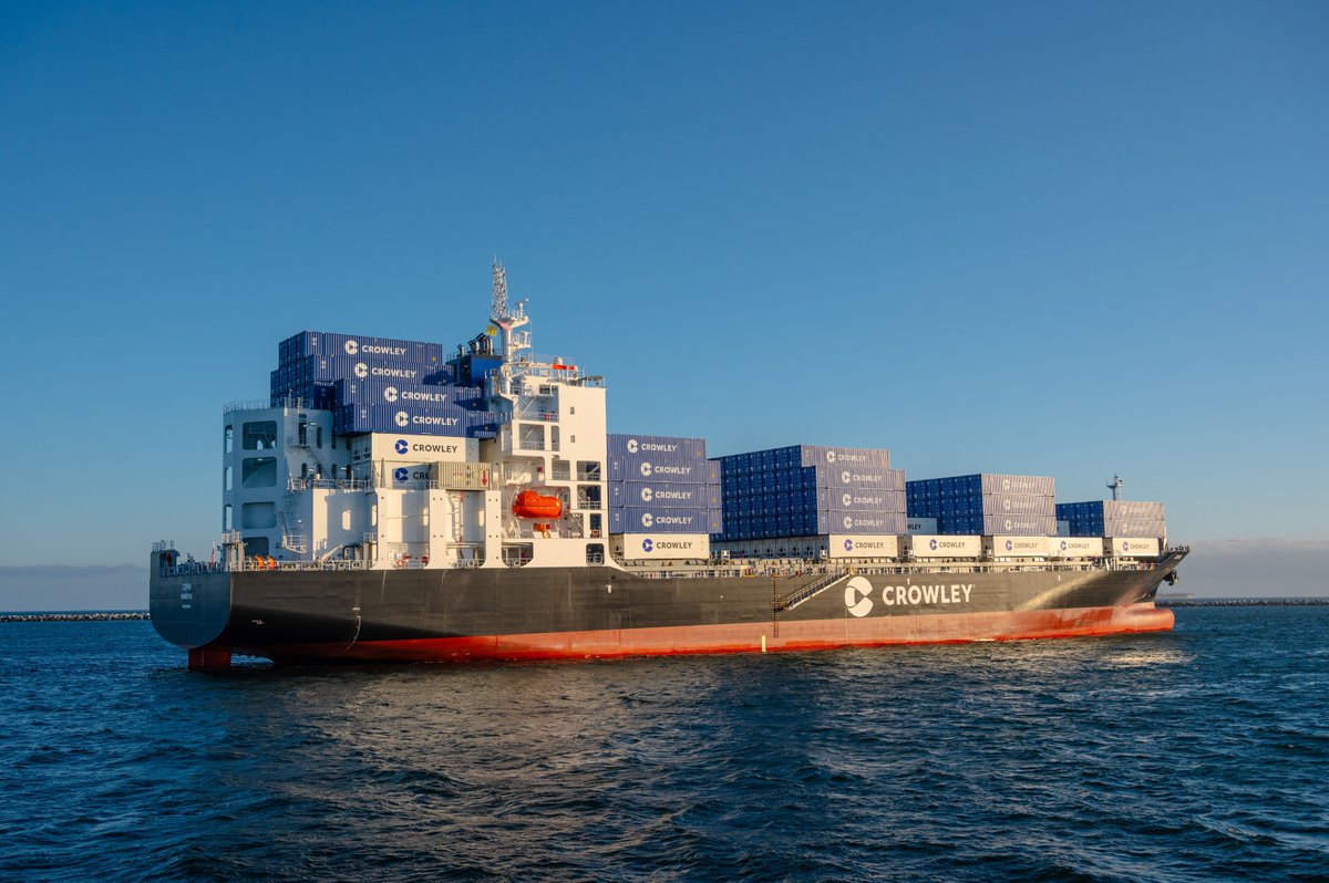CrowleyMaritime's tweet image. Crowley launched our first-ever direct shipping route between the U.S. Northeast and Central America. Powered by our new Avance Class LNG vessels, we’re bringing faster shipping between the Port of Philadelphia and Guatemala, Honduras, El Salvador & Nicaragua.…