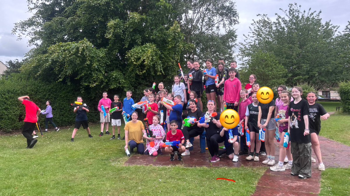 Longniddry Primary (@longniddryps) on Twitter photo What a great P7 leavers day out <a href="/BlairDrummondSP/">Blair Drummond SP</a> followed by our annual water fight and chippy tea! π¦ π¦ π¦ π« What a great P7 leavers day out <a href="/BlairDrummondSP/">Blair Drummond SP</a> followed by our annual water fight and chippy tea! π¦ π¦ π¦ π«