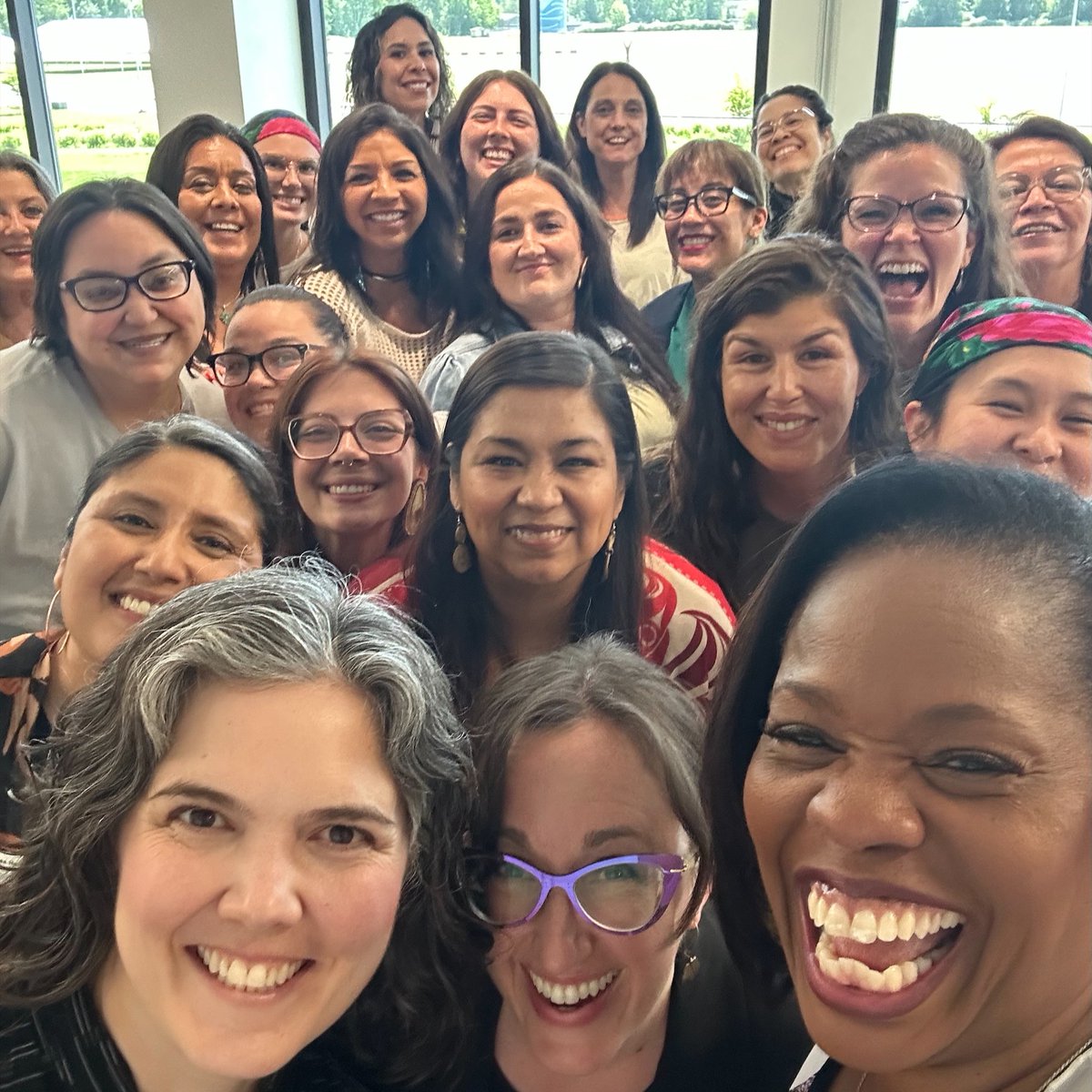 VRLAction's tweet image. We’re not waiting for change—we are the change. This spring, we trained 40+ women & non-binary leaders in WA with @NWPCWA, @EmergeWA, @NativeAction, & @waconservation. From school boards to mayor’s offices, they’re reclaiming power and disrupting the status quo.