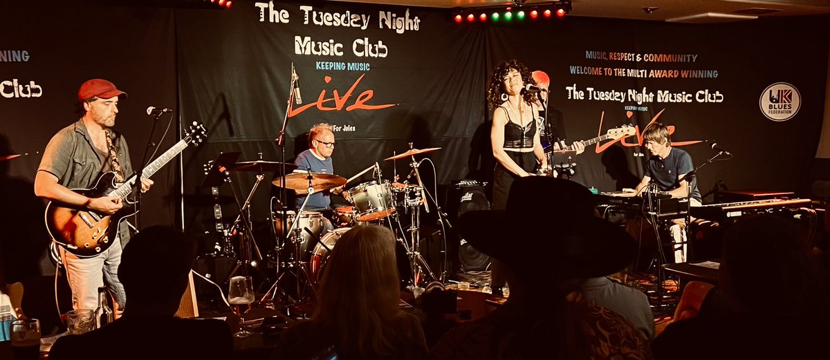 Now this is special - Jade MacRae makes her solo debut  in the UK.  What a band and what a voice!!