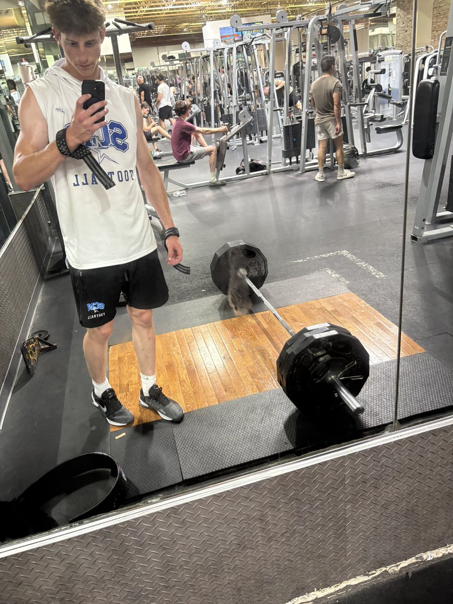 LAW OF EXTRA:
Leg day
<a href="/robertpomazak/">Robert Pomazak</a> <a href="/SCNFBOFFICIAL/">Official North Star Football Account</a>