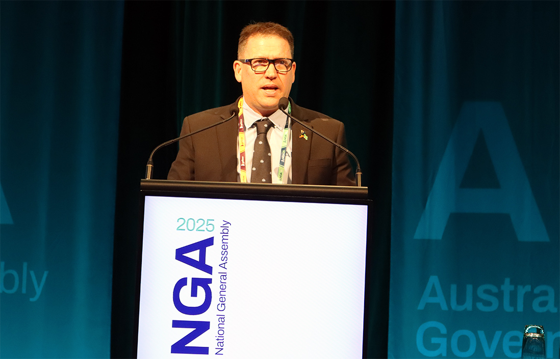 ALGA (@algacomms) on Twitter photo We're officially underway for day 2 of #NGA25 in #Canberra.
President Mayor <a href="/MattBQLD/">Matt Burnett</a> delivered the annual welcome address, and we also heard from Federal Minister for Local Government <a href="/KristyMcBain/">Kristy McBain MP, Member for Eden Monaro</a>.
#NGA25 #LocalGov We're officially underway for day 2 of #NGA25 in #Canberra.
President Mayor <a href="/MattBQLD/">Matt Burnett</a> delivered the annual welcome address, and we also heard from Federal Minister for Local Government <a href="/KristyMcBain/">Kristy McBain MP, Member for Eden Monaro</a>.
#NGA25 #LocalGov