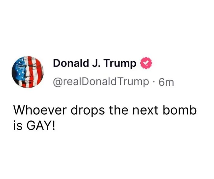 passthatshit3's tweet photo. 🤣🤣🤣 #Trump #lol https://t.co/Fr0vffU46y