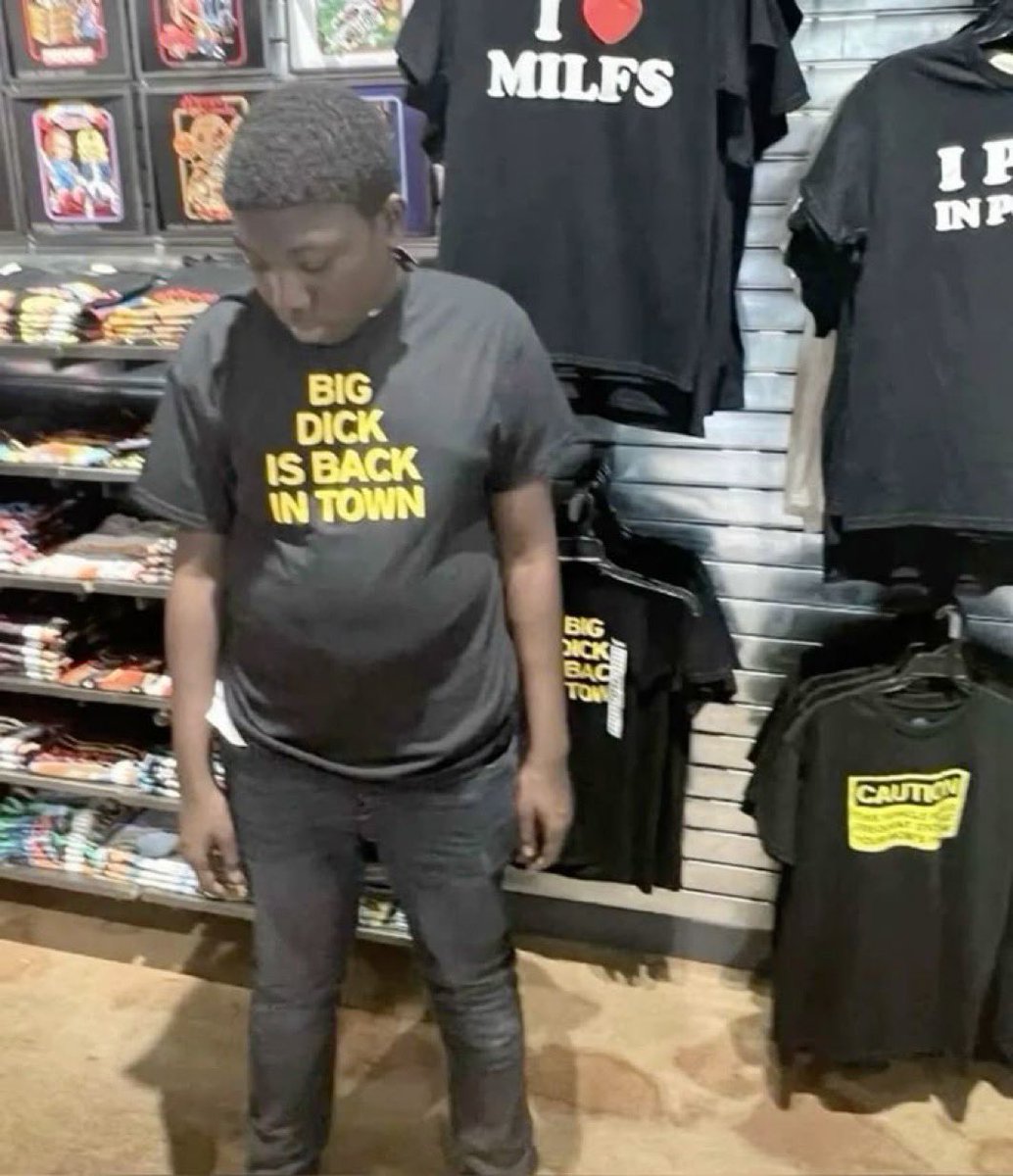 insane poses (@insaneposes) on Twitter photo 