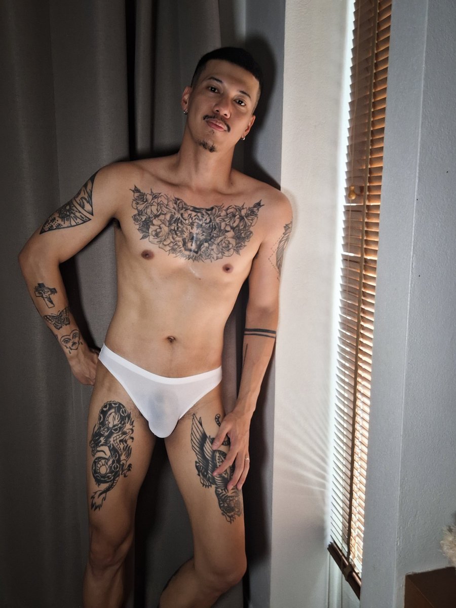 พฤหัสนี้ ว่างนะ น้องหมาน้อยอยู่กทม. นัดถ่ายงานได้ครับ
