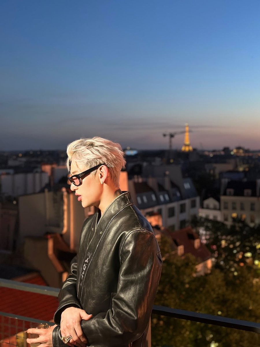 mtxmay_'s tweet image. ทีมแบมถ่ายรูปสวยยย 

LOUIS VUITTON ICON BAMBAM
#BamBamxLVMenSS26
#LVMenSS26
#SpringSummer26
#LouisVuitton @LouisVuitton 
#BamBam #뱀뱀 @BamBam1A