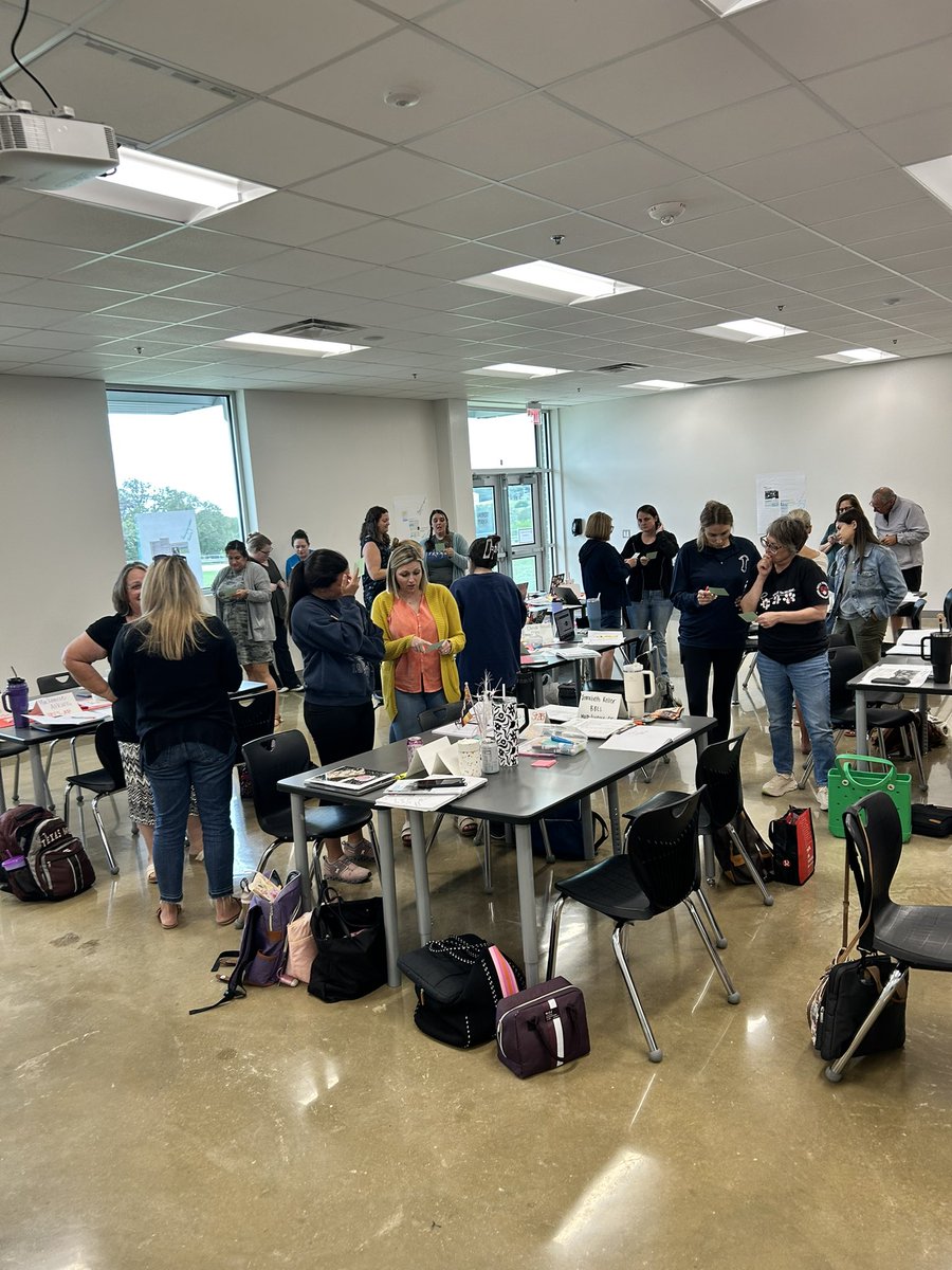 Danielle Grinnan tweet media