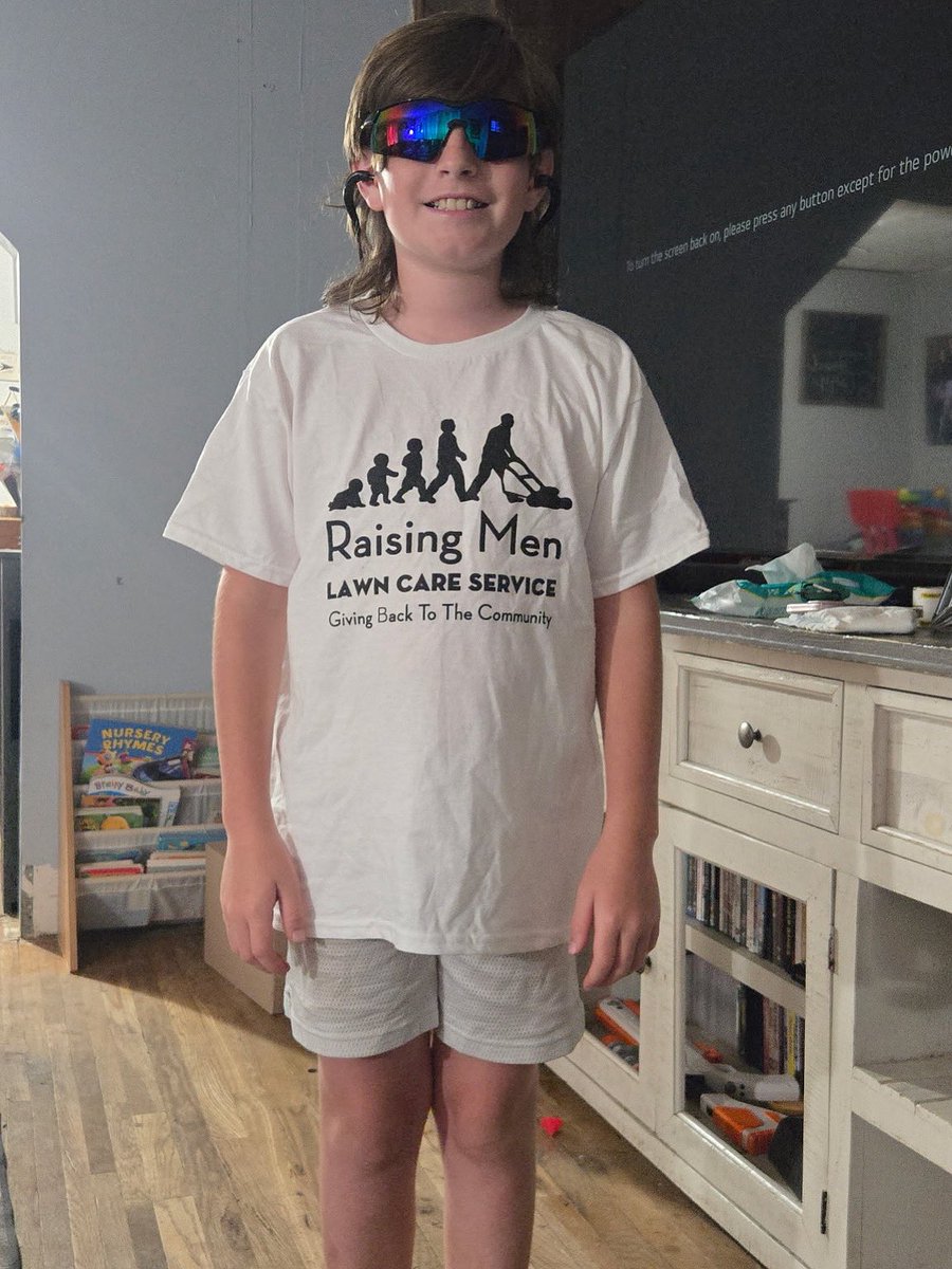 Easton of Glenwood, IA who recently signed up for our 50 yard challenge received his safety glasses, ear plugs and white shirt in the mail ! He’s  officially ready to start ! What words of advice would you  give to him ?