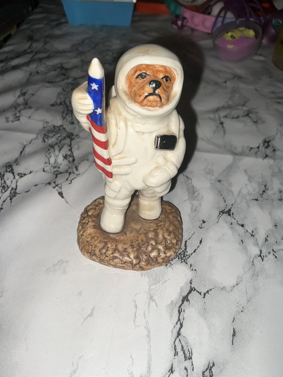 collectibulldog's tweet image. HEY @elonmusk @private_chat_3 @ElonTrades here’s a dedicated post from @collectibulldog I hope #ElonMusk sees this I heard he’s got uk family so there’s a slim chance he might help my #socialenterprise and repost like a decent #entrepreneur, I would do the same for him