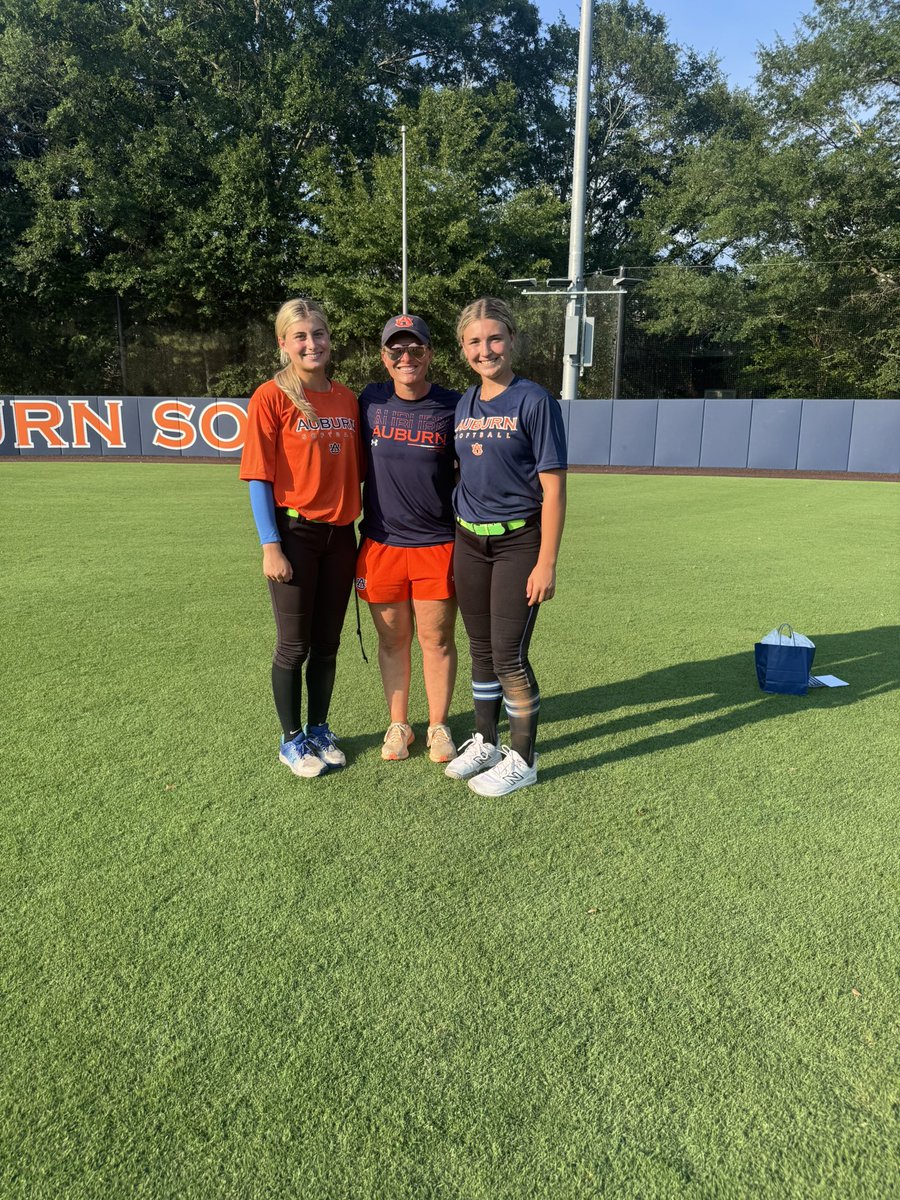 Lauren Myers 2027 (@laurenmyers2027) on Twitter photo So glad I got to see my intensity teammate today at <a href="/AuburnSoftball/">Auburn Softball</a>. Looking forward to Colorado with you <a href="/LauraChae_LC/">LC Robbins</a>.
<a href="/intensitykod/">Kevin ODonnell</a> So glad I got to see my intensity teammate today at <a href="/AuburnSoftball/">Auburn Softball</a>. Looking forward to Colorado with you <a href="/LauraChae_LC/">LC Robbins</a>.
<a href="/intensitykod/">Kevin ODonnell</a>