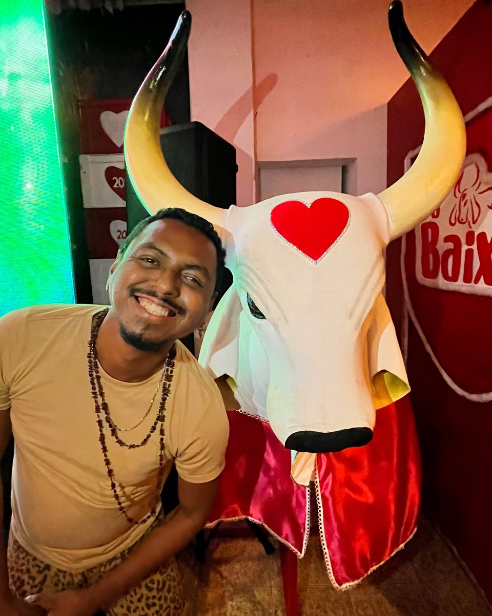 Feliz aniversário meu amor maior do mundo!!!! Parabéns <a href="/garantido/">Boi Garantido</a> #garantido