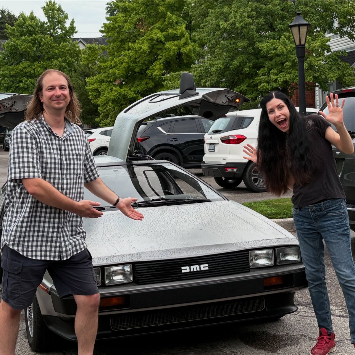 rosecoraperry's tweet image. RCP has been having a couple of hard weeks on a personal front. Just a broken heart over unrequited love. So when one of her besties shows up offering to go back in time #docbrown #delorean style obviously the answer was YES! You can call me #martymcfly #backtothefuture #bttf