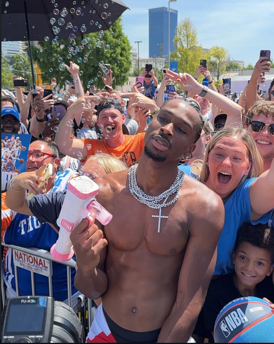 LongboiShai (@longboishai) on Twitter photo 