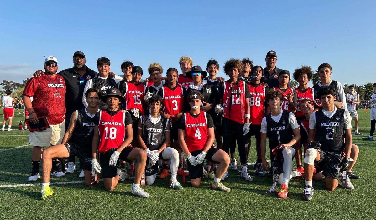 GodricDunlop's tweet photo. Without a doubt, my favourite part of the @USAFootball Junior World Championships was being able to meet players from all around the world 🌎 Special shoutout to Team Korea 🇰🇷 and Team Mexico 🇲🇽 who were not only talented, but also hilarious and fun. #flagfootball #teamcanada https://t.co/JctbEnynTi