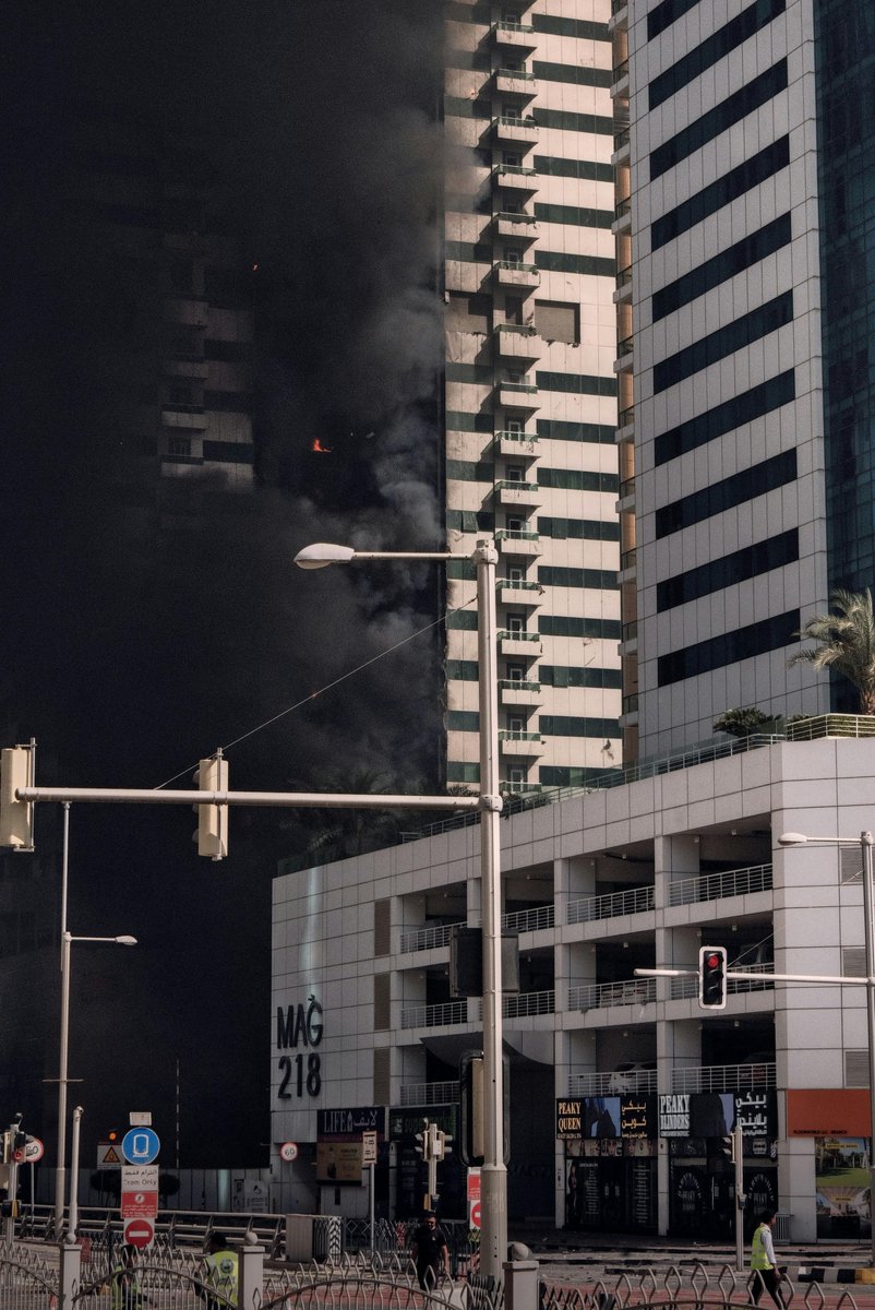 The increase in temperatures caused by climate change and global warming has a significant impact on densely populated cities. When many buildings are crammed together without sufficient payment or outdoor spaces, the urban heat island effect occurs.