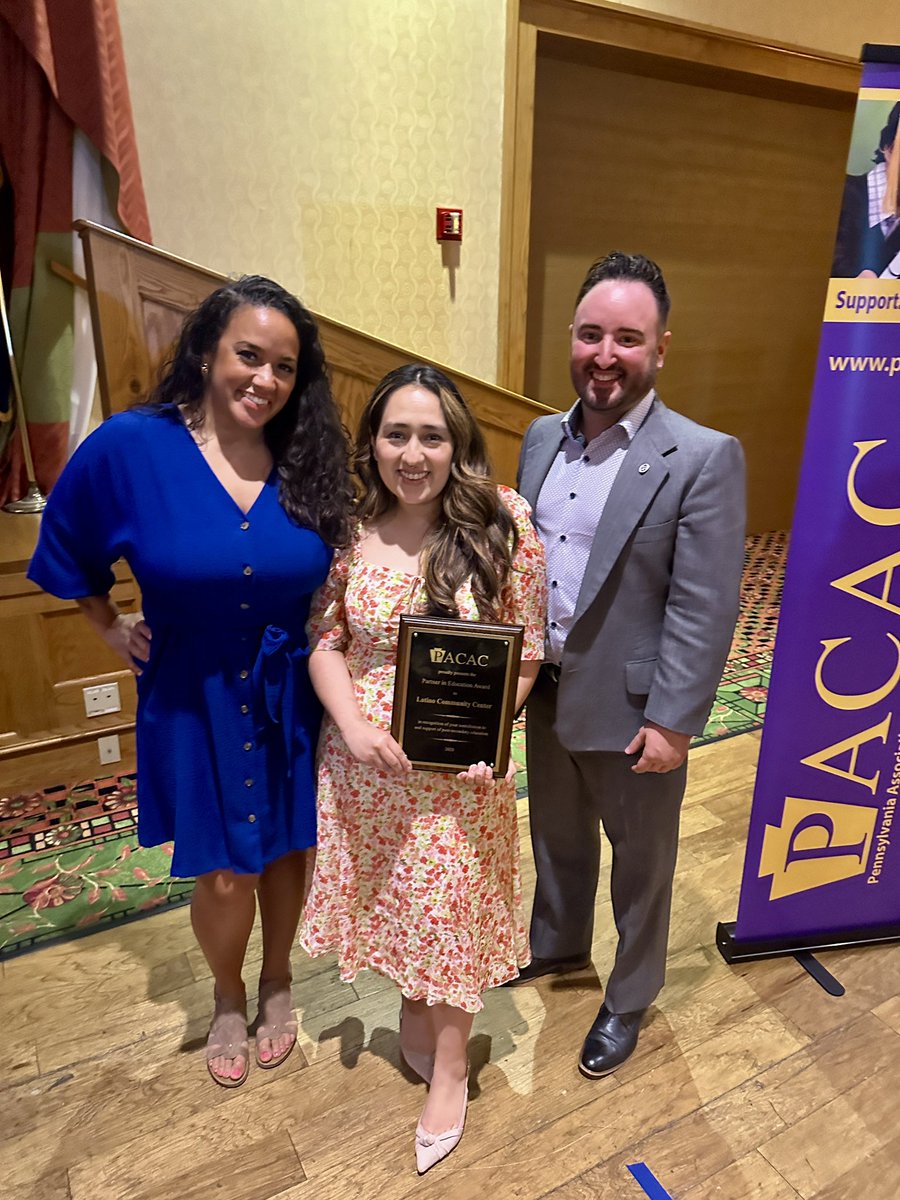 carrie_woodard_'s tweet image. Grateful to have presented with Carlos Chueca repping #Pittsburgh at #PACAC on supporting marginalized first-gen students. Huge congrats to Carlos and Emily Chavez for earning the Partner in Education Award! Advocacy is at the heart of this work. I love what I do. #access #equity