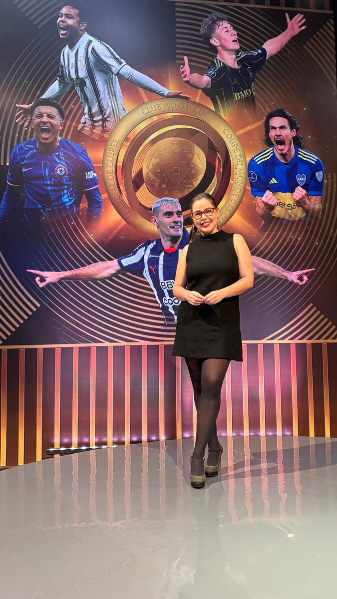 Clasificados hasta el momento a octavos de final #MundialDeClubes 

Palmeiras 🇧🇷
Inter Miami 🇺🇸
PSG 🇫🇷
Botafogo 🇧🇷
Benfica 🇵🇹
Bayern Munich 🇩🇪
Flamengo 🇧🇷
Juventus 🇮🇹
Manchester City 🏴󠁧󠁢󠁥󠁮󠁧󠁿