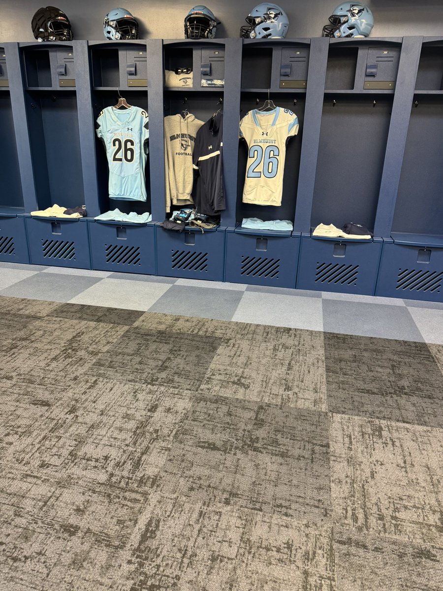 JeremiahAllen53's tweet image. Had a great Junior day visit with @ElmhurstU_FB! Thank you @CoachTreschitta for the invite. Great coaching staff and facilities looking forward to coming back for a camp! @CoachCCeletti30 @Coach_Heffernan @PrepRedzoneIL @EDGYTIM