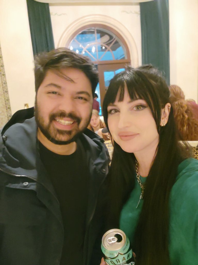 Long time fan, first time meeting. Thank you for the photo <a href="/YungDingoMTG/">YungDingo</a>!!!