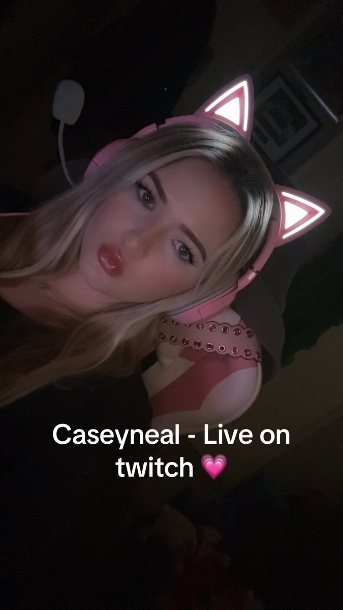 Going live on my twitch come join 🫶🏼 #twitch #girlgamer #gamergirl #twitchaffilate #live #smallstreamer #streamer  m.twitch.tv/caseyneal/home