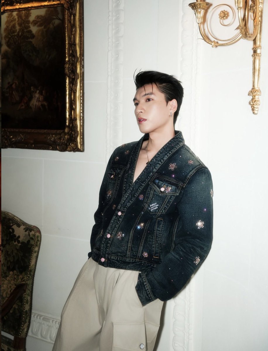 bngoc_sg93's tweet photo. Every angle is a campaign shot.
@LouisVuitton #HIEUTHUHAIxLVMenSS26
HIEUTHUHAI in Paris for LVMenSS26 https://t.co/pizhlK6f4I